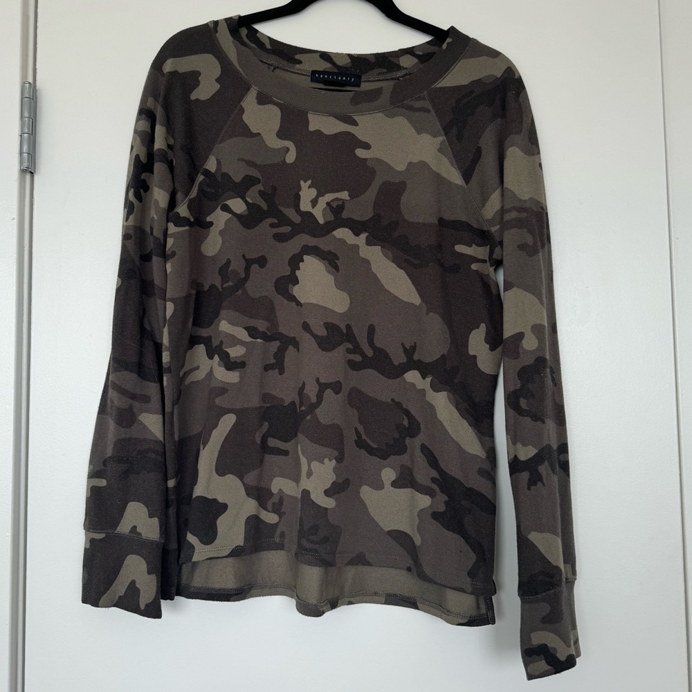 Sanctuary Women’s Long Sleeve Green Camo Crewneck Sweater M
